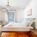 Suncatcher Serenity House By 8essentially Apartmán *