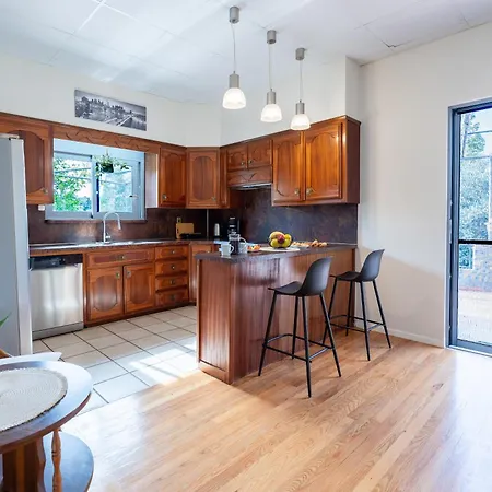 Suncatcher House Apartment *